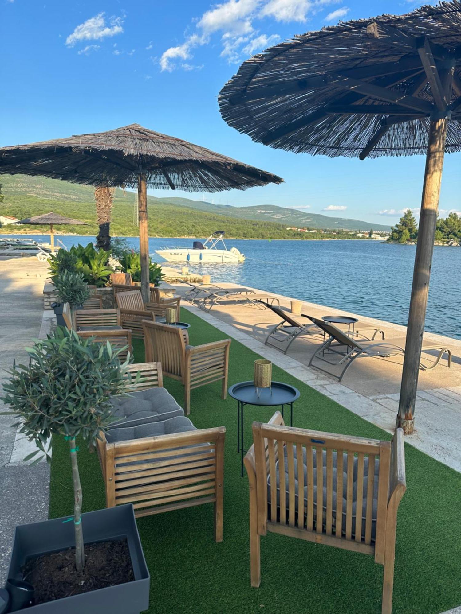 Apartments & Villa Tisno Obrovac Εξωτερικό φωτογραφία