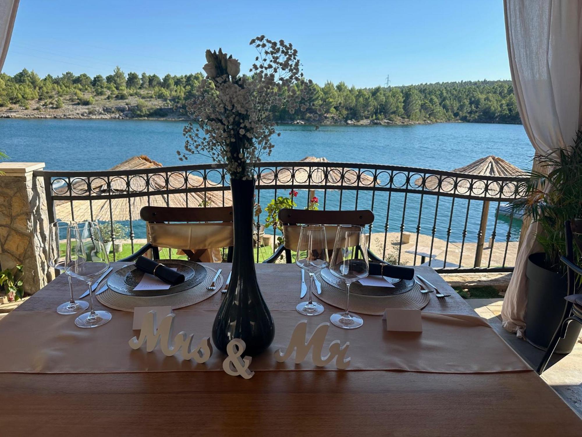 Apartments & Villa Tisno Obrovac Εξωτερικό φωτογραφία
