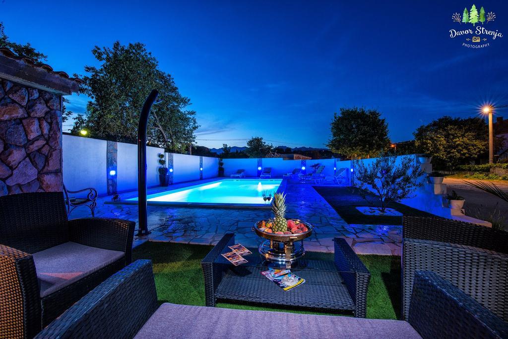 Apartments & Villa Tisno Obrovac Εξωτερικό φωτογραφία